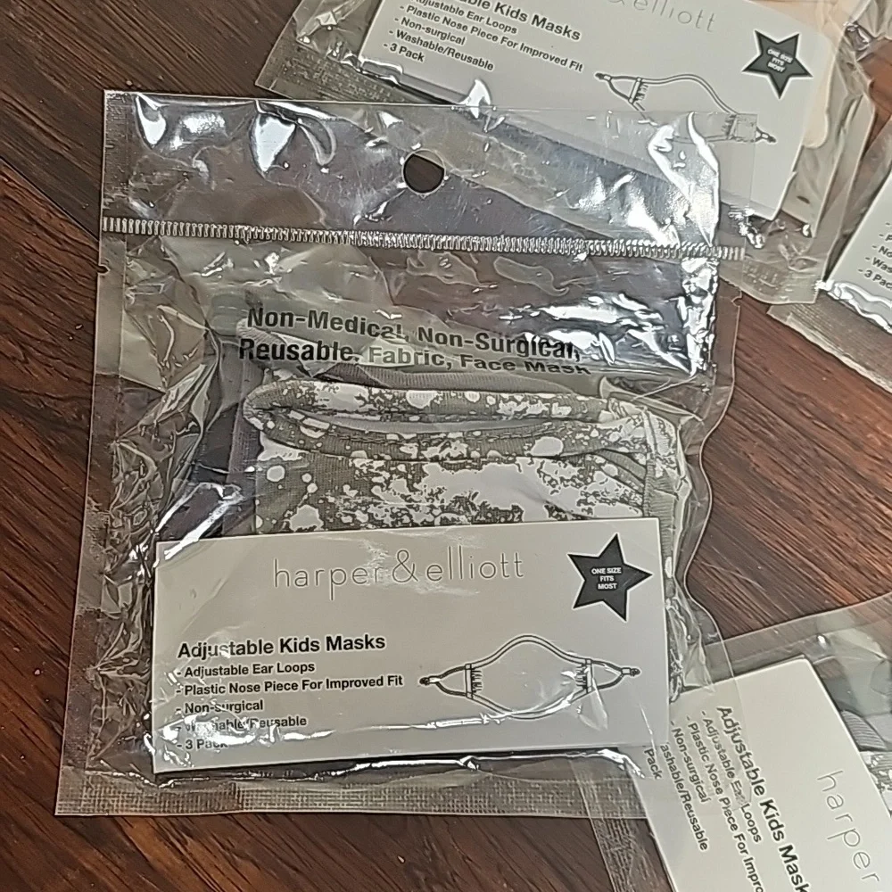 NEW harper & elliott 5 packs @ 3 kid's face masks adjustable reusuable washable
